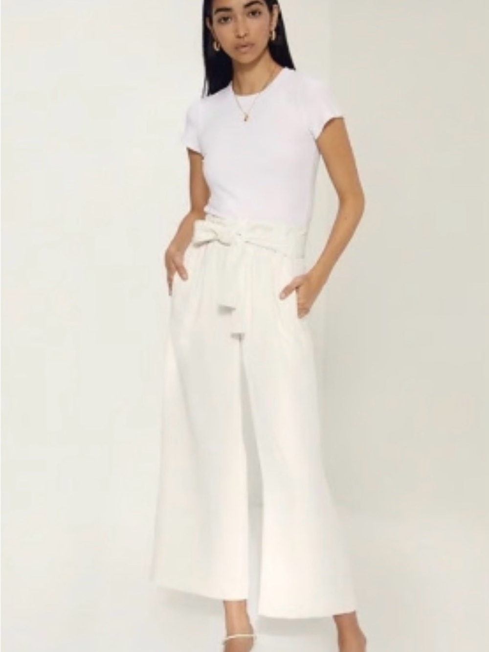 High-Waist Paperbag Wide-Leg Pants in Cream